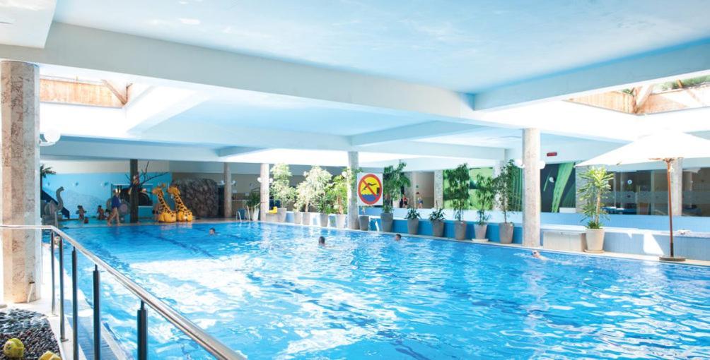 Vacationclub - Wita Stwosza 8 Apartament 1 カルパッチ エクステリア 写真